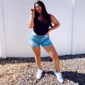 Meet your Posher, Brianna